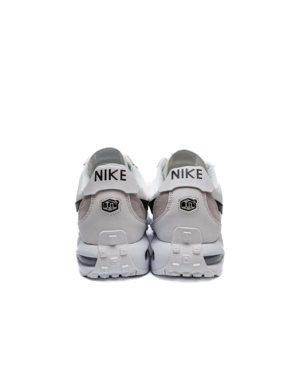 Nike Air Max Waffle SP Action