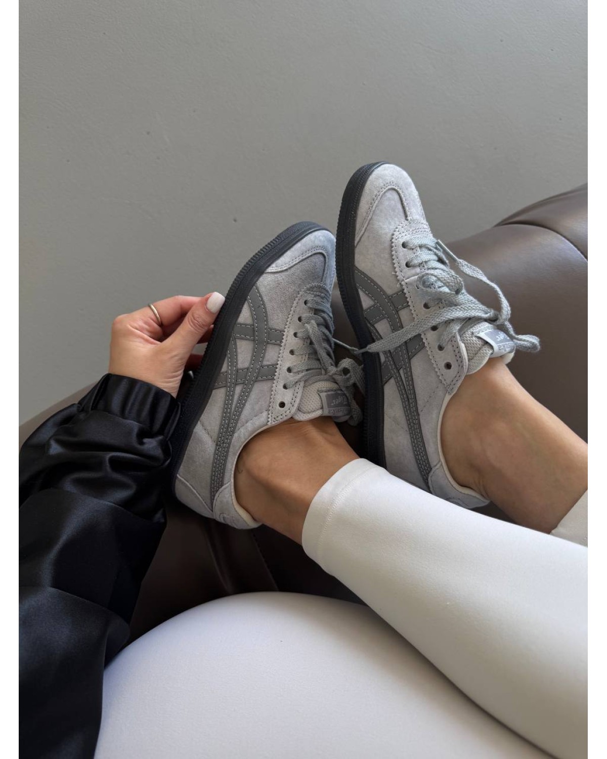 Asics Onitsuka Tiger Full Grey