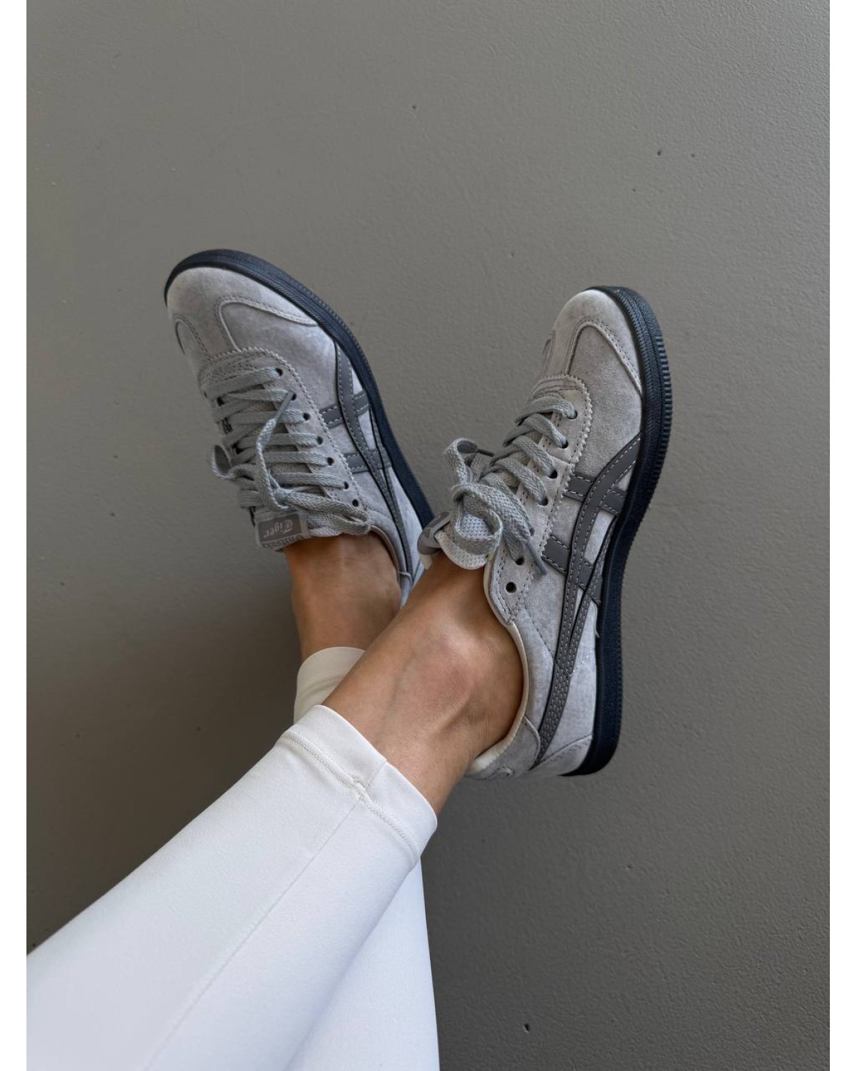 Asics Onitsuka Tiger Full Grey