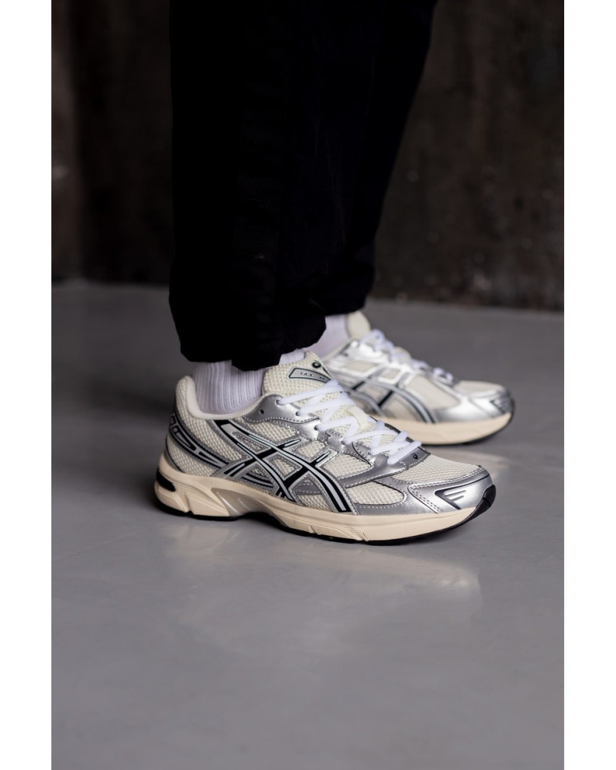 Asics Gel-1130 Cream/Scarab
