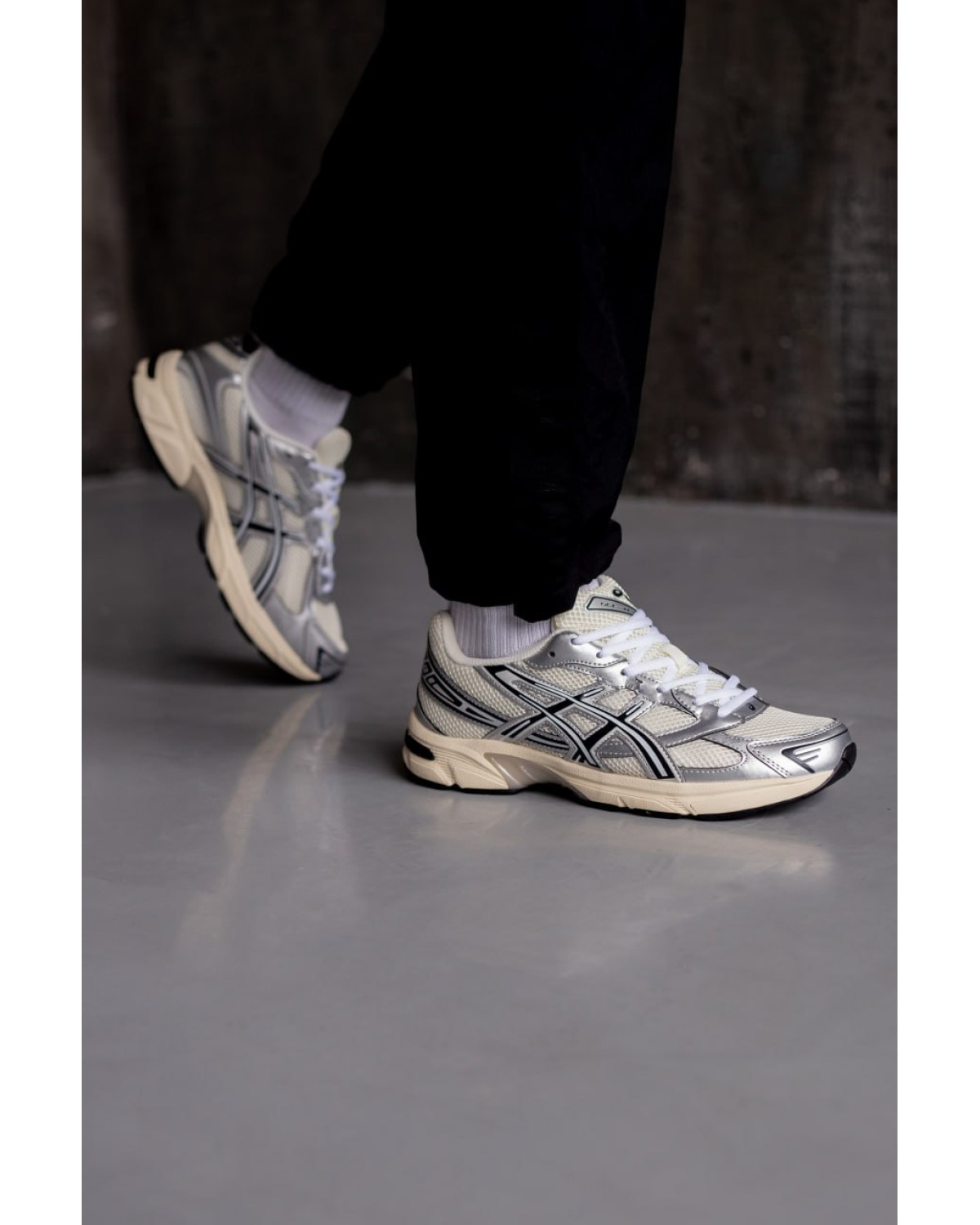 Asics Gel-1130 Cream/Scarab