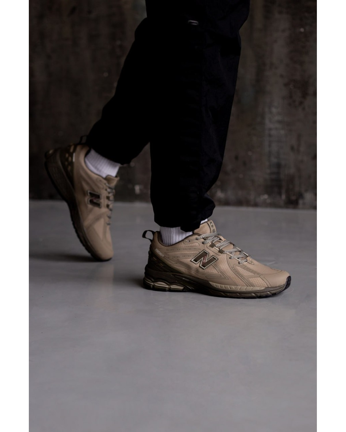 New Balance 1906R Brown