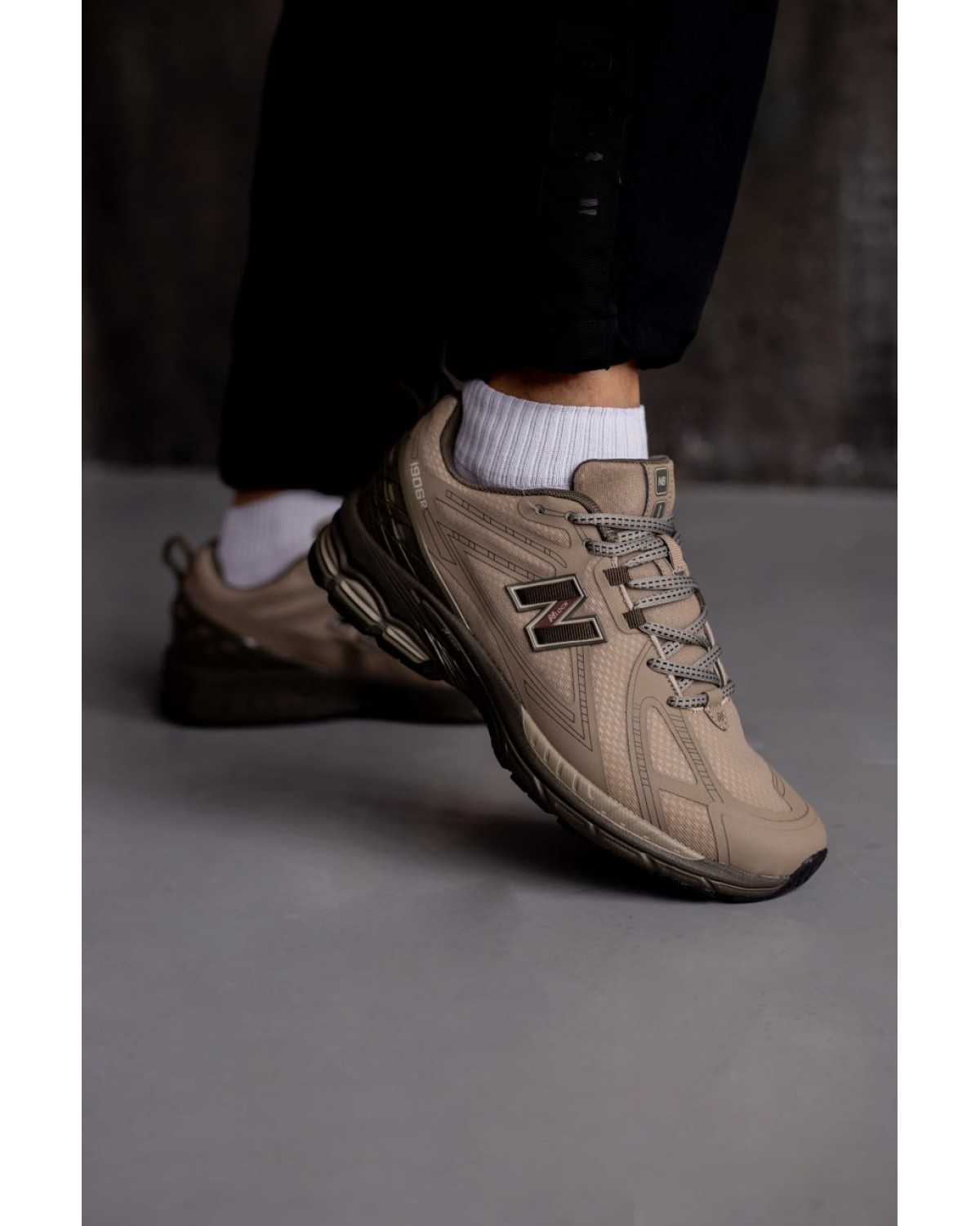 New Balance 1906R Brown