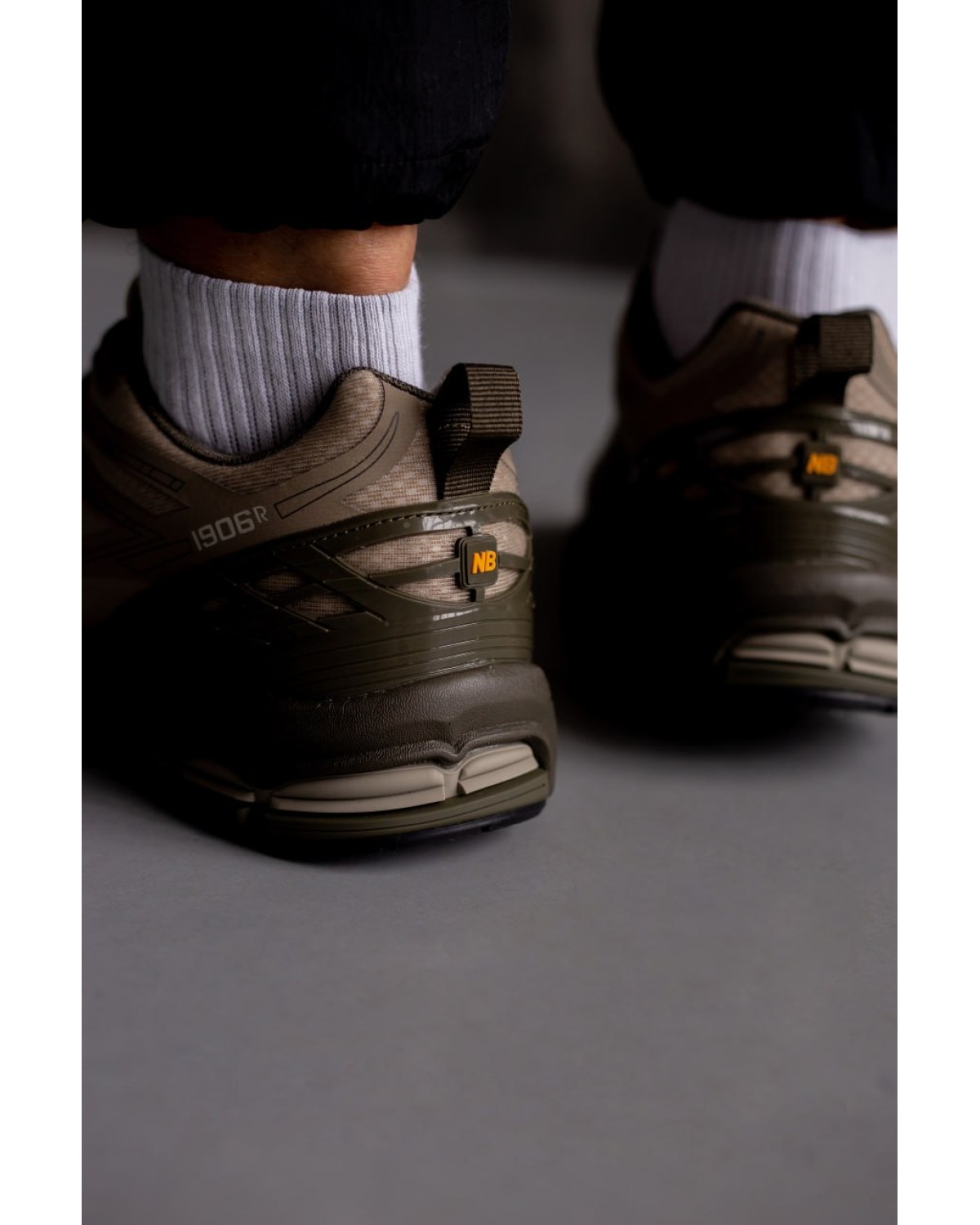 New Balance 1906R Brown