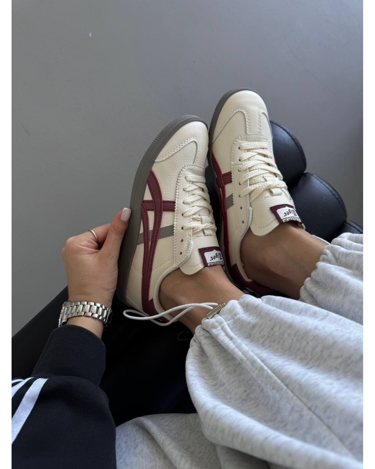 Asics Onitsuka Tiger White / Burgundy / Grey