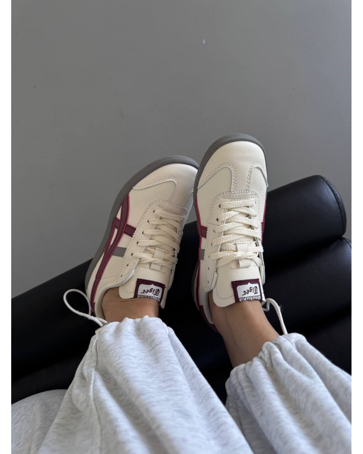 Asics Onitsuka Tiger White / Burgundy / Grey