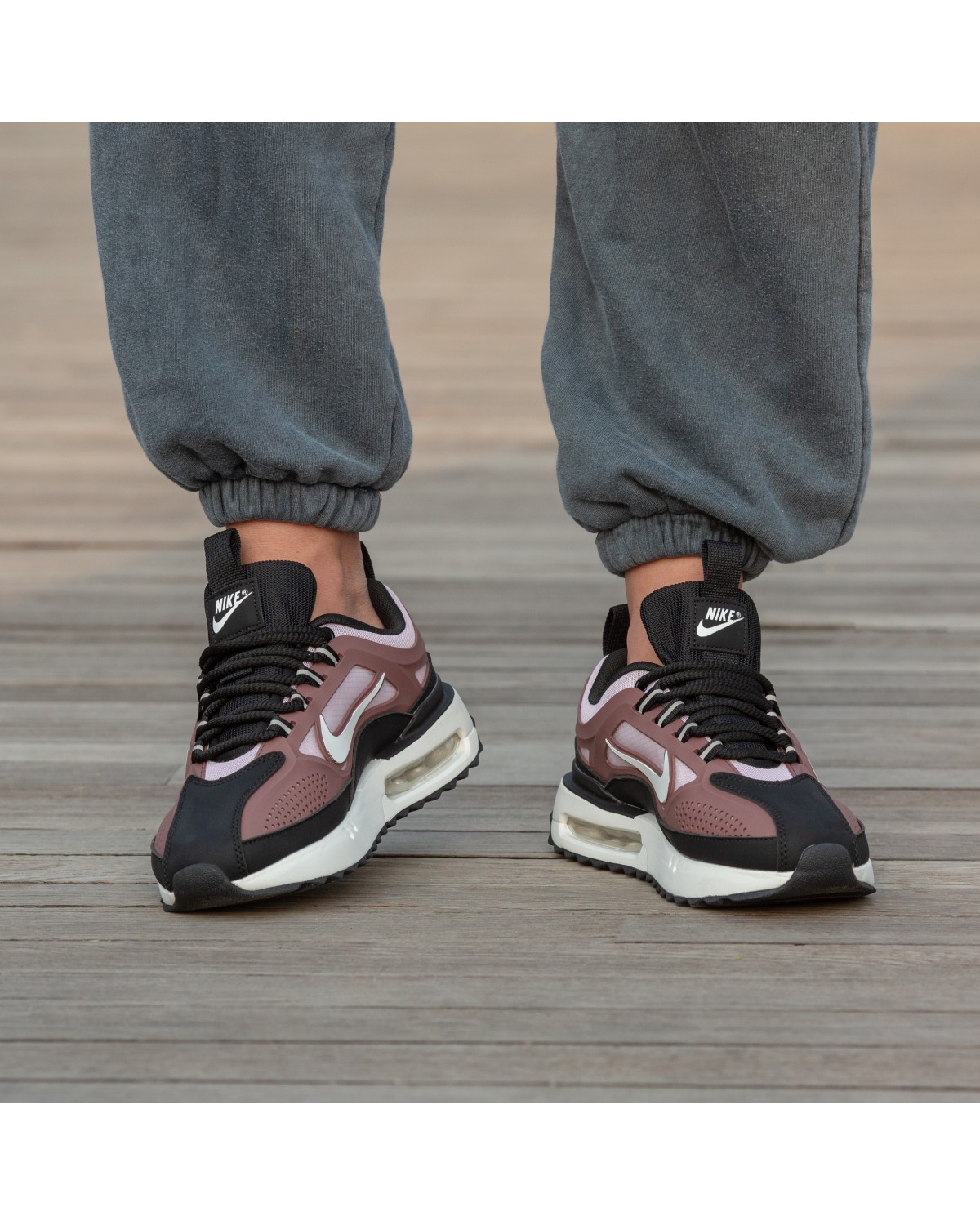 Nike Air Max Dawn Black Rose