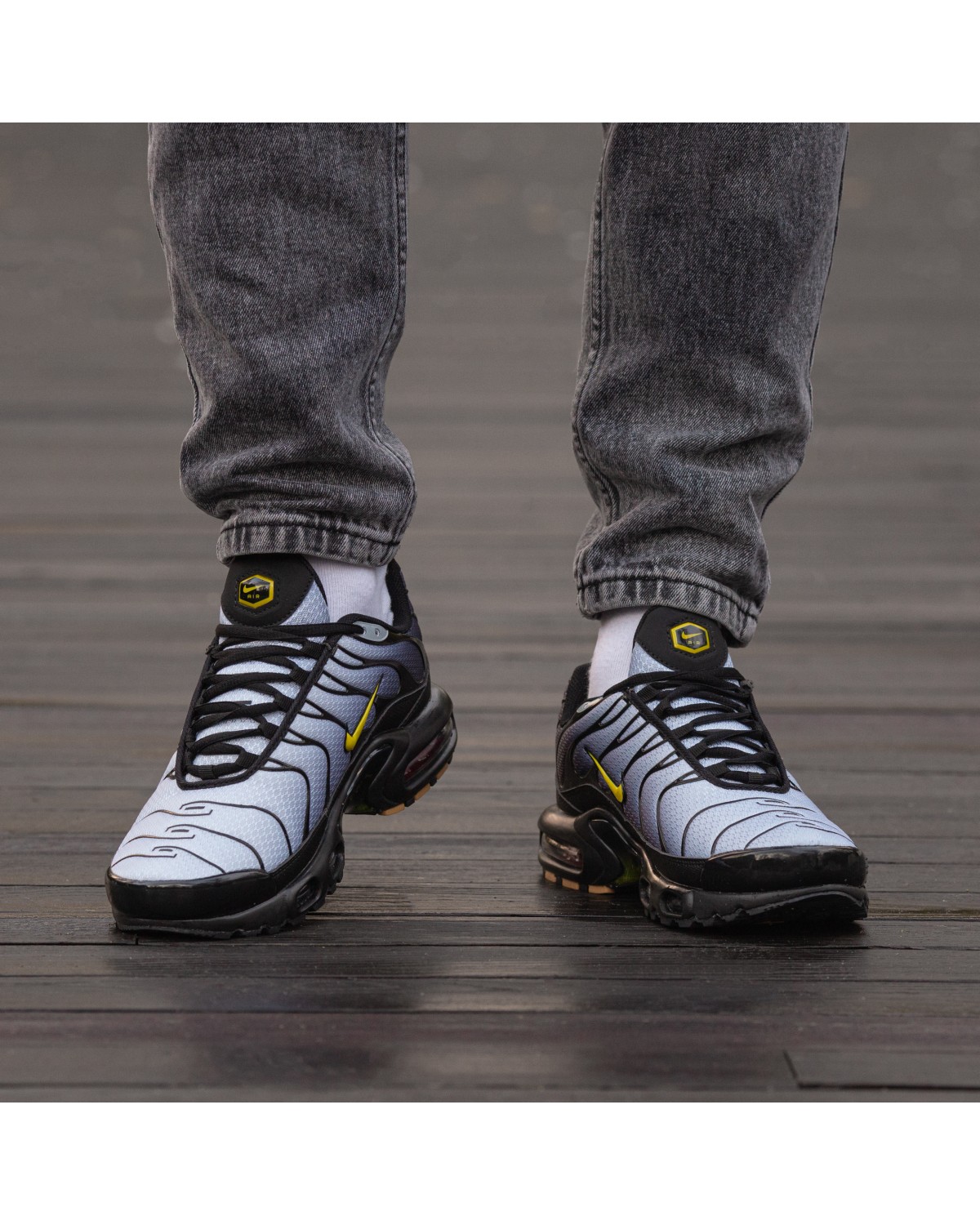 Nike Air Max Tn Plus Black White Yellow