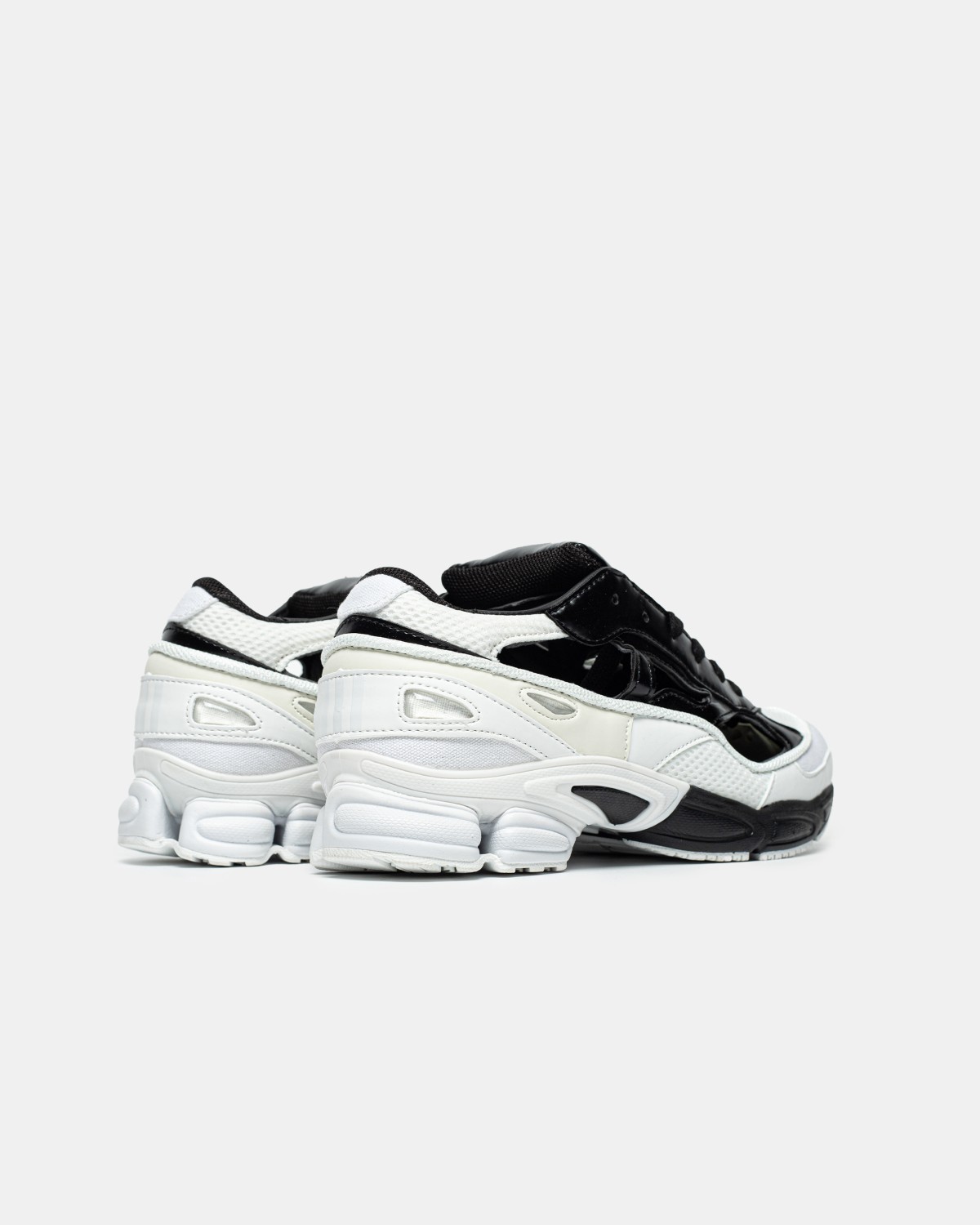 Adidas Raf Simons  Replicant ‘White Black