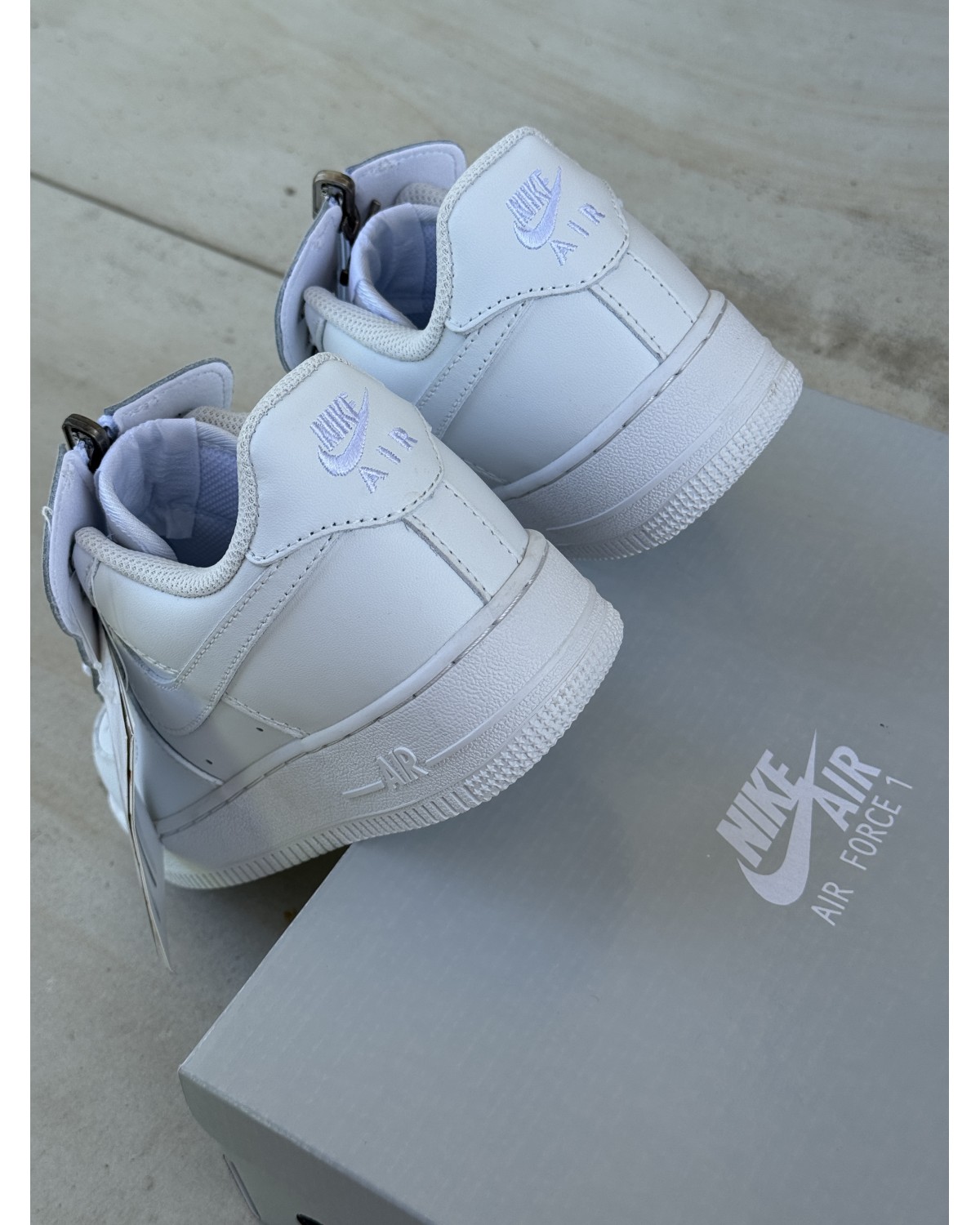 Nike Air Force 1 Shroud White
