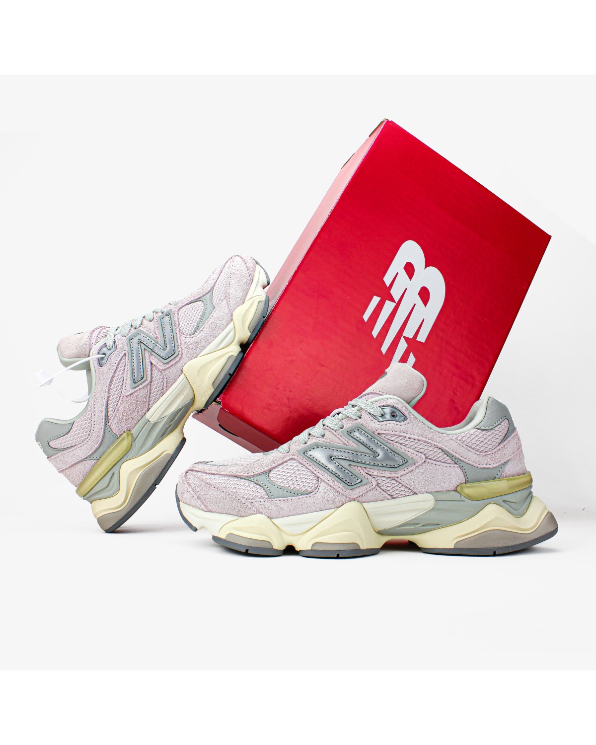 New Balance 9060 Pink/Grey