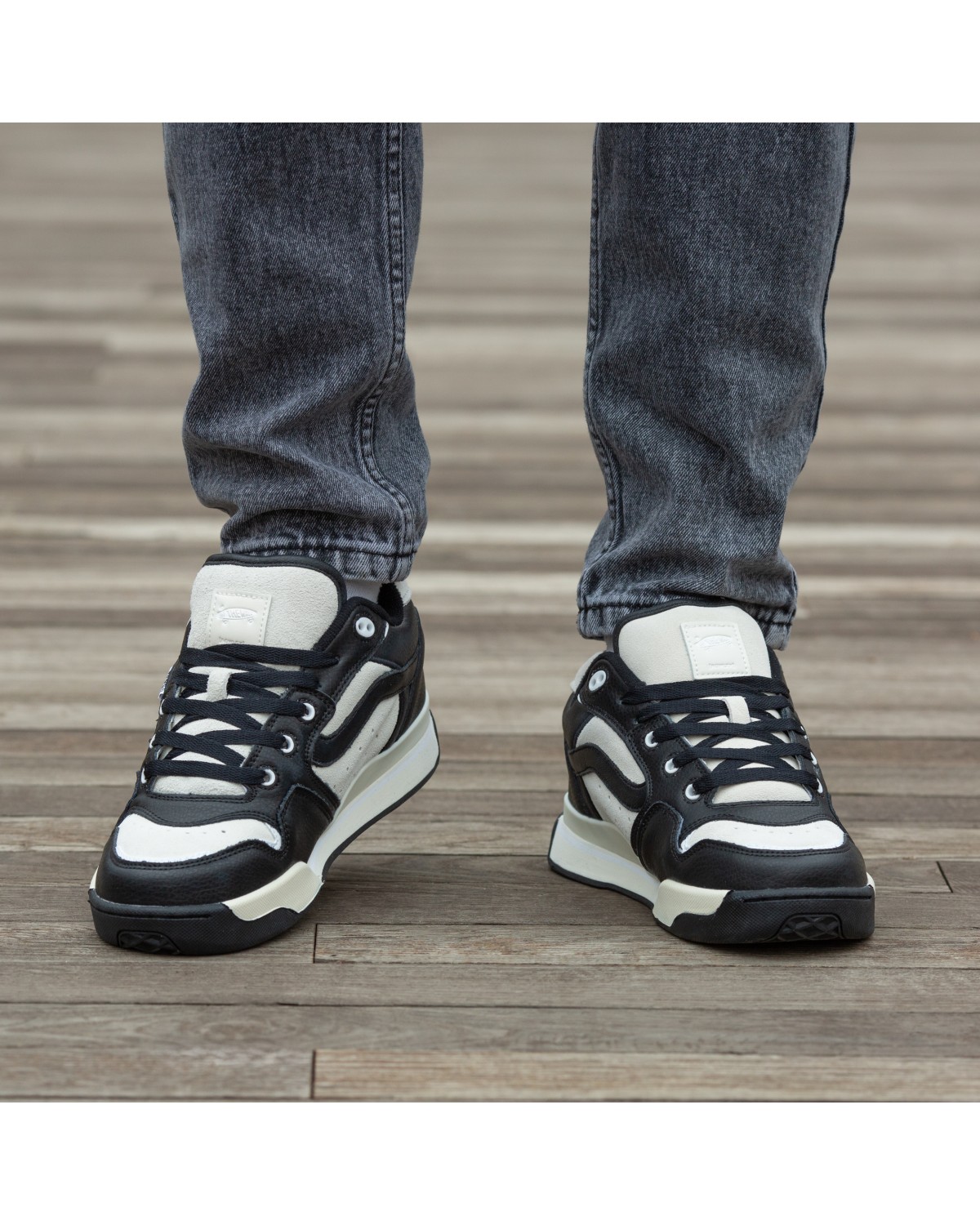 Vans Standards Rowley XLT