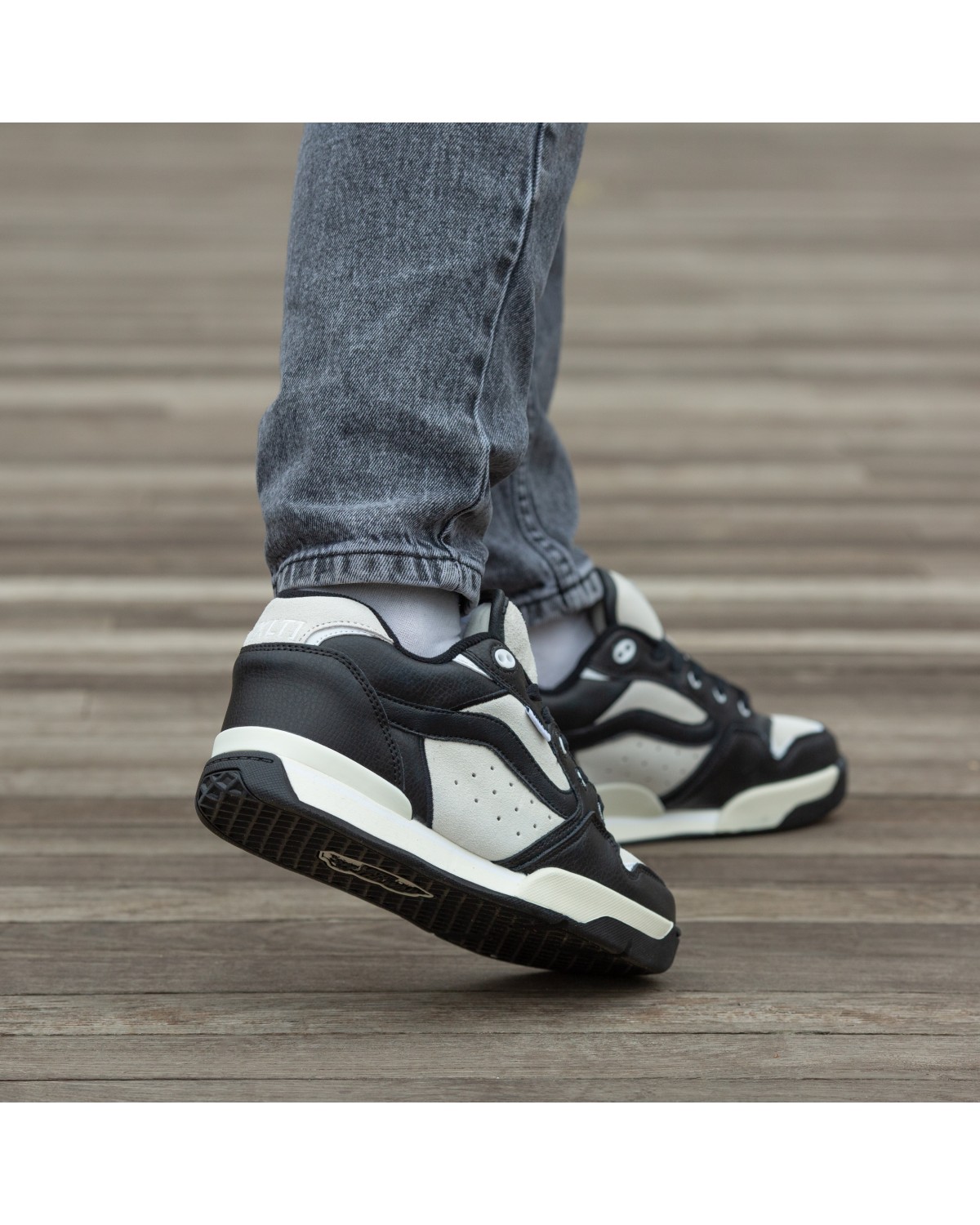 Vans Standards Rowley XLT