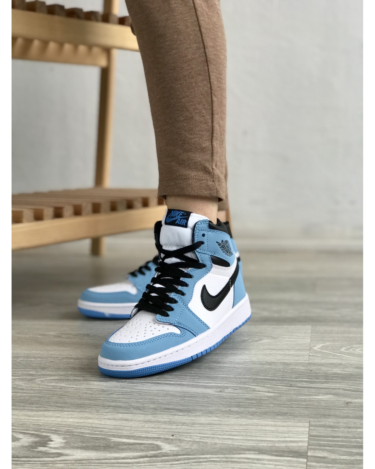 Nike Jordan Retro 1 Blue