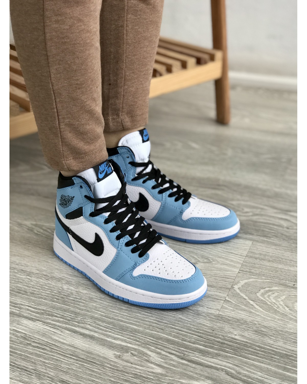 Nike Jordan Retro 1 Blue