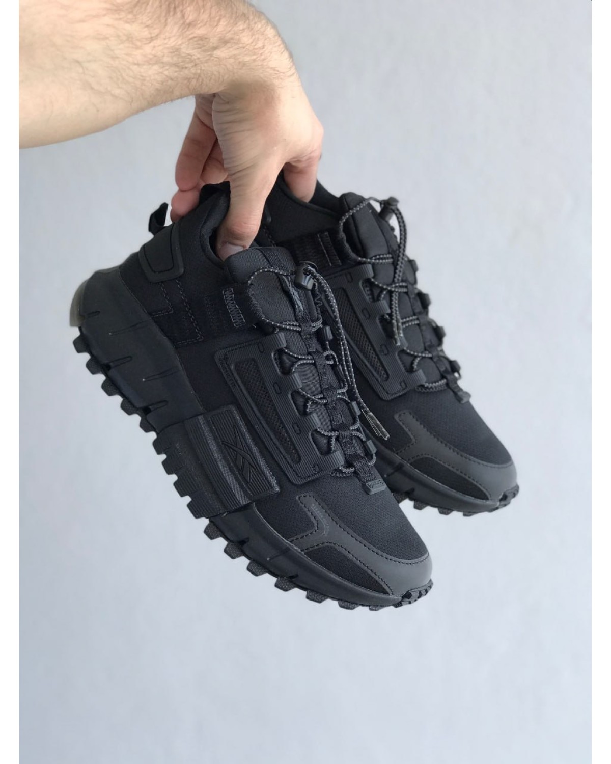 Reebok Zig Kinetica Edge black
