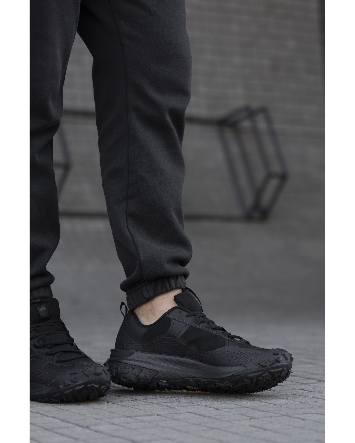 Nike ACG Mountain Fly Gore-Tex Black