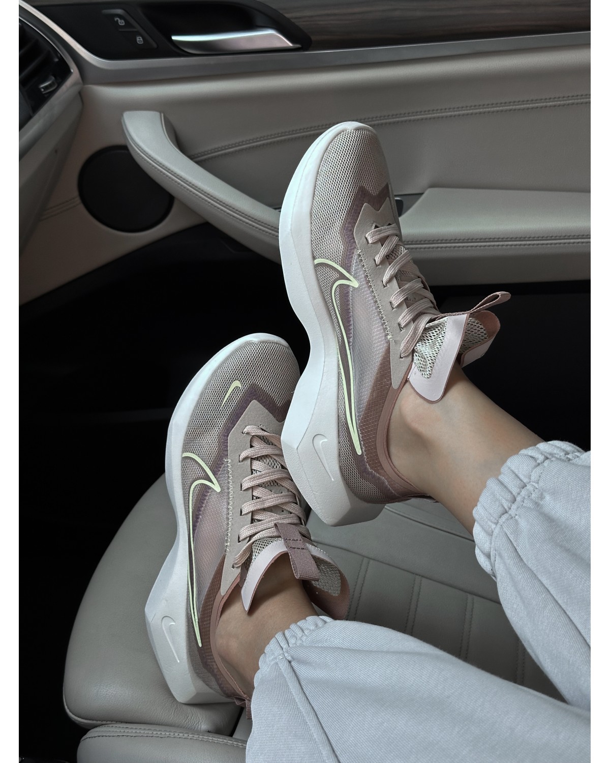 Nike Vista Lite