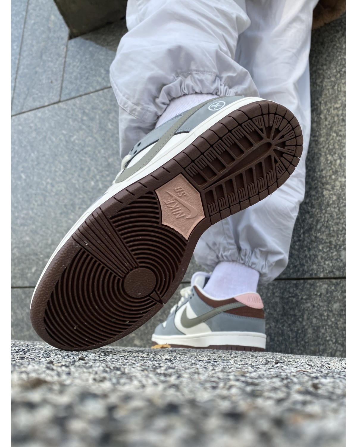 Nike SB Dunk Grey/White/Brown