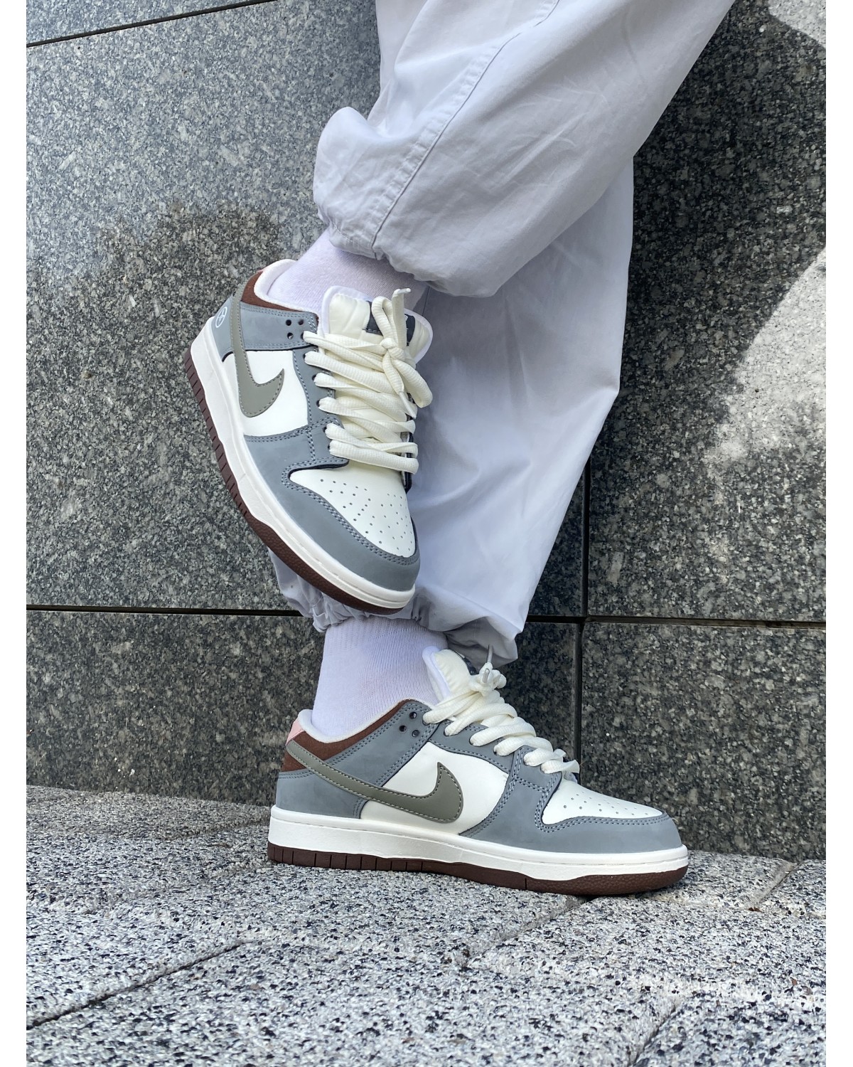 Nike SB Dunk Grey/White/Brown