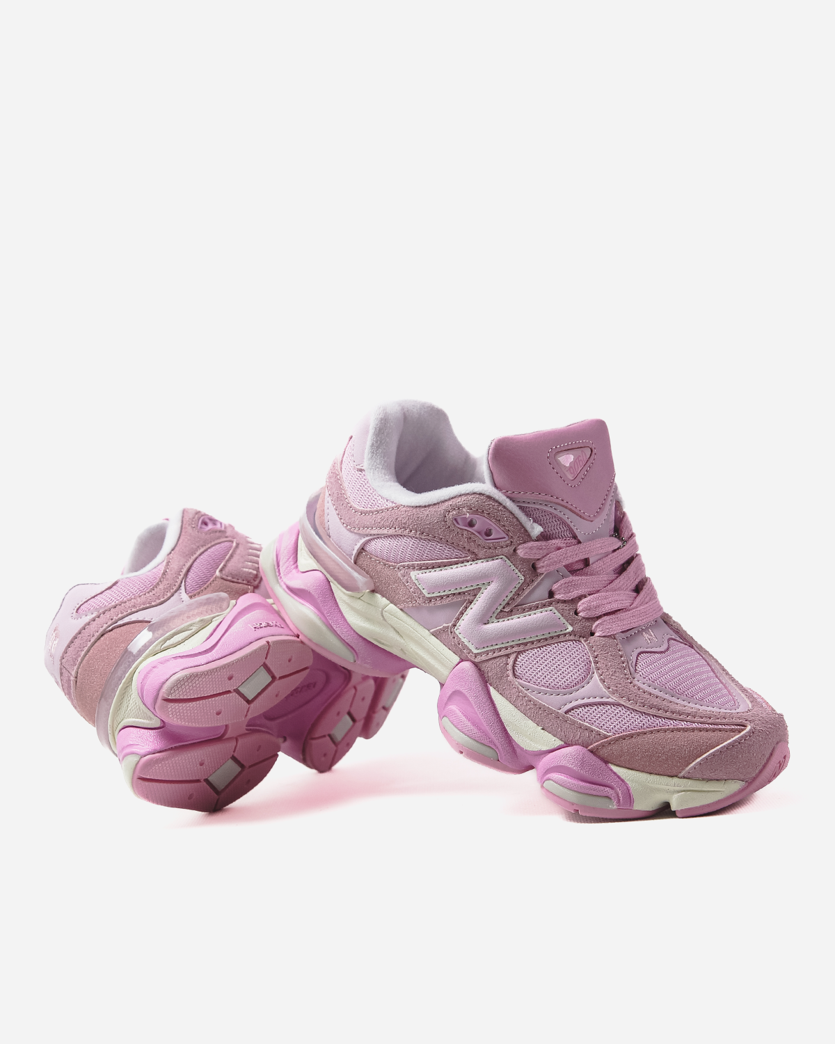 New Balance 9060 Dirty Pink