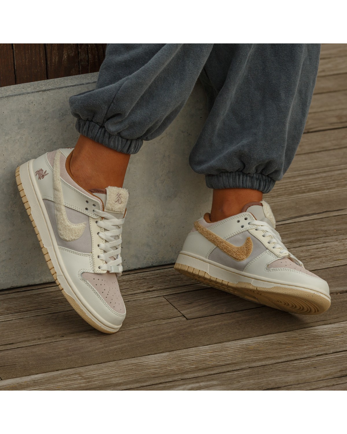 Nike SB Dunk Low Retro Rabbit Fossil Stone