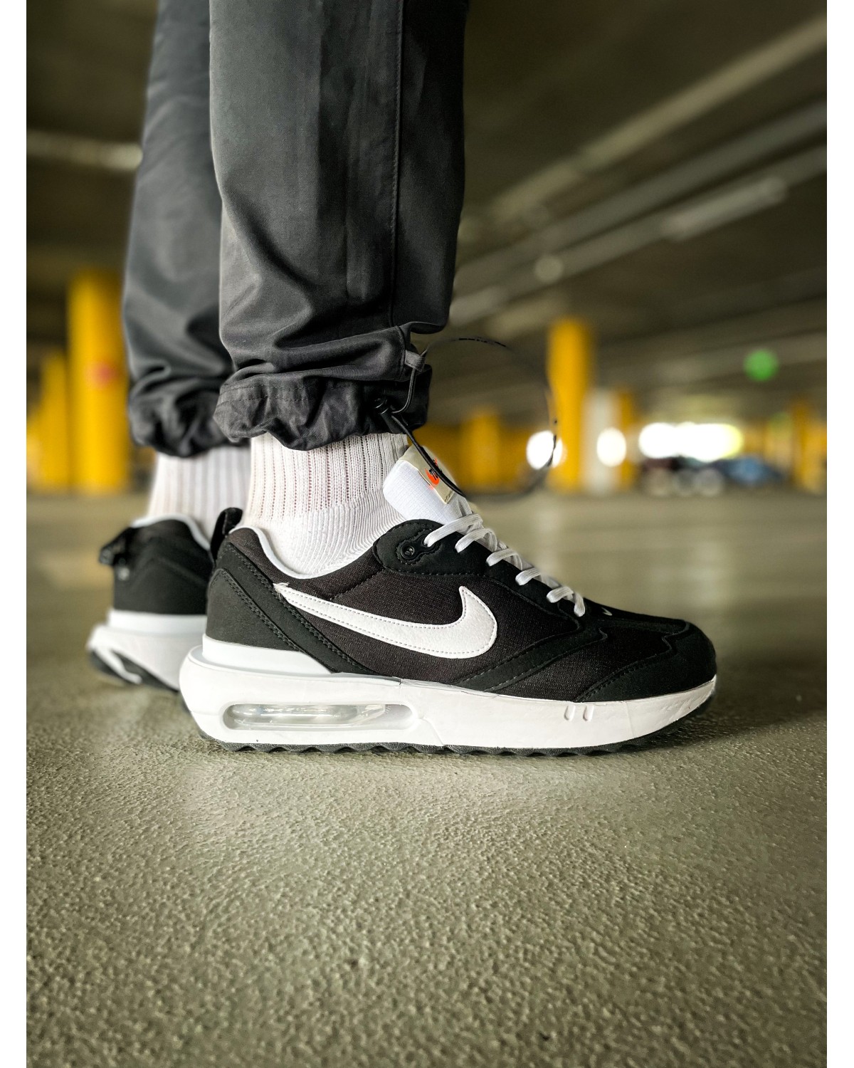 Nike Air Max Dawn "Black"