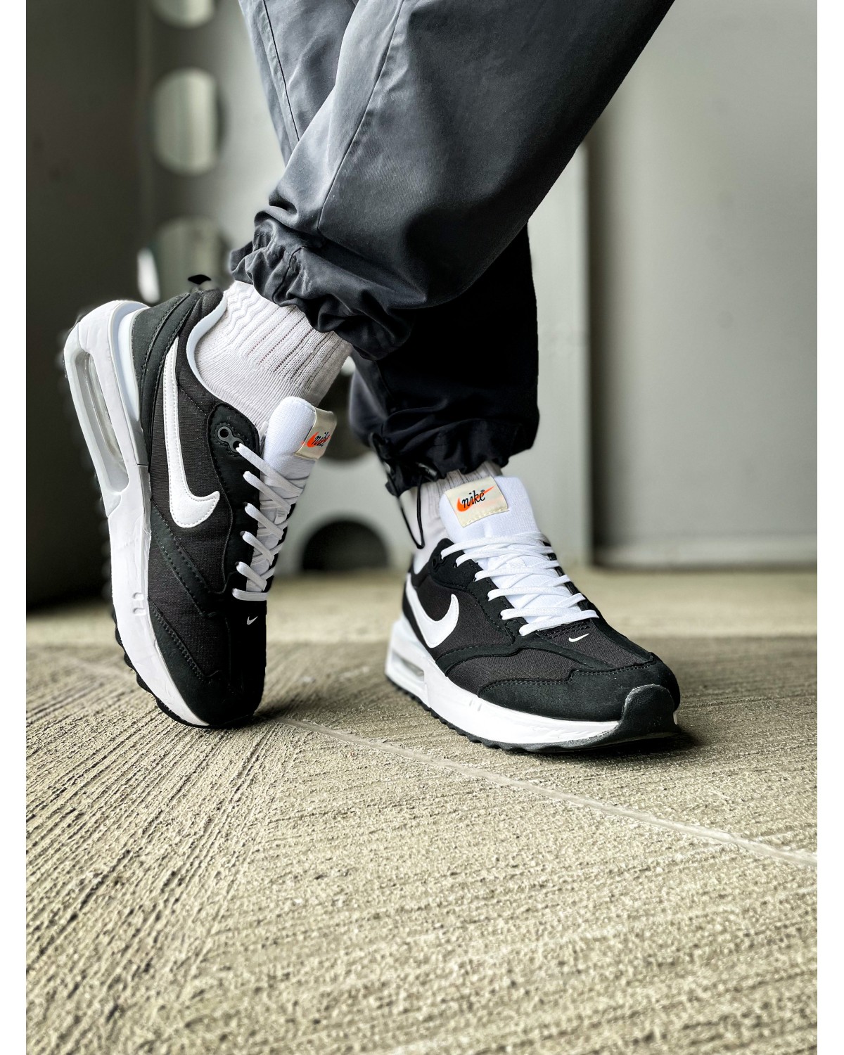 Nike Air Max Dawn "Black"
