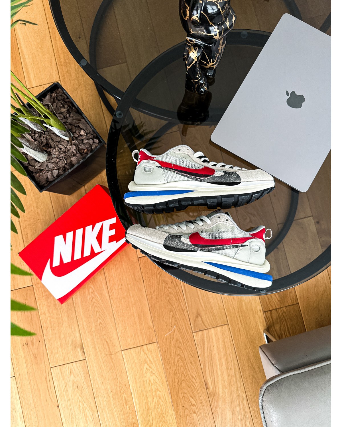 Nike Sacai Vaporwaffle Sport Fuchsia Game Royal