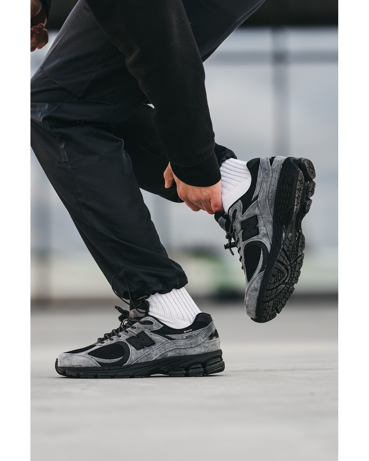 New Balance 2002R