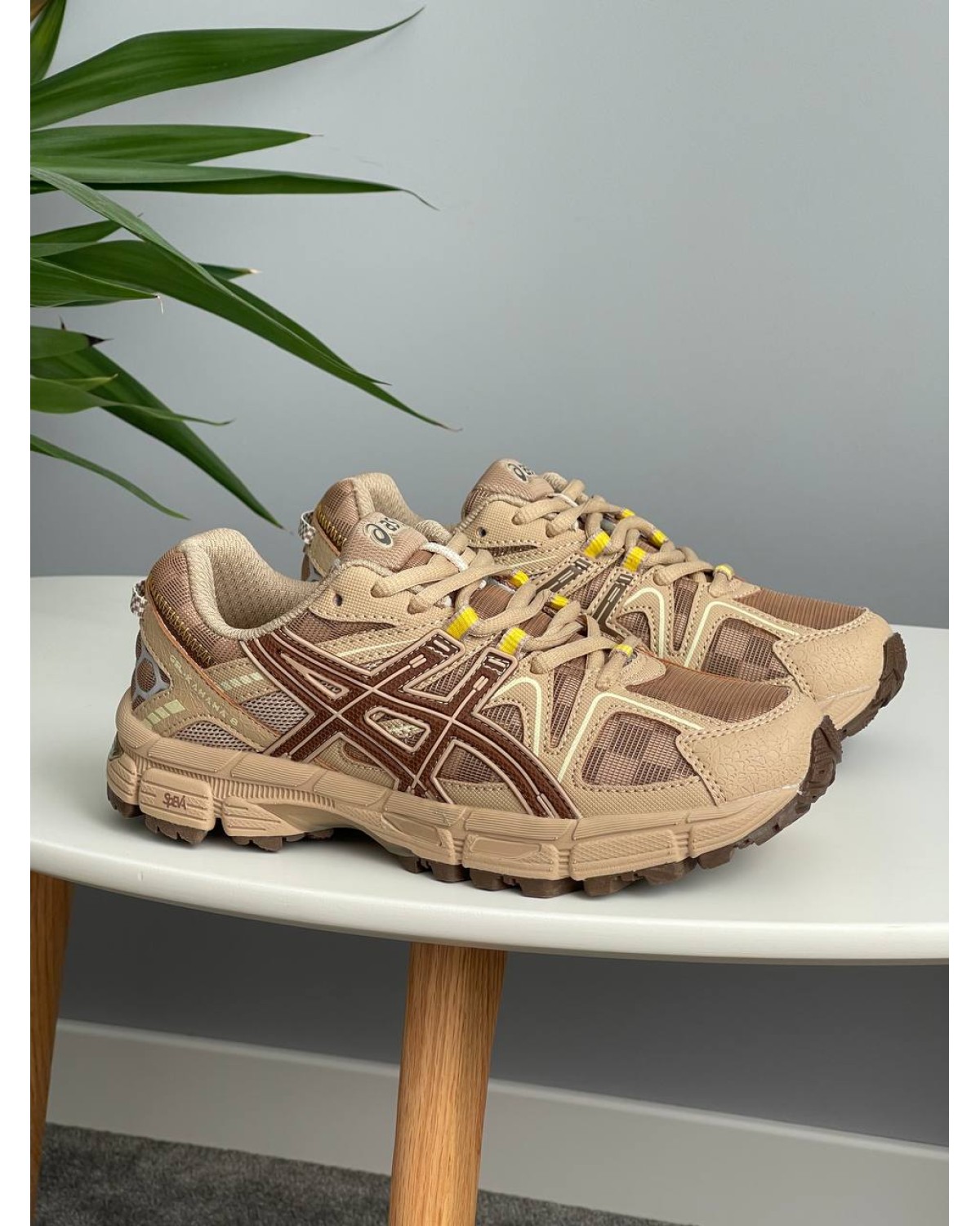 Asics GEL-Kahana 8 Brown Beige
