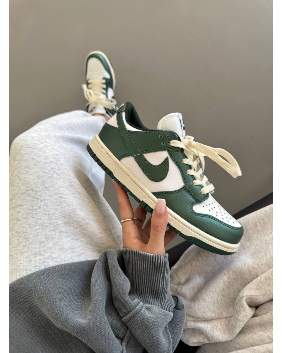 Nike SB Dunk “Vintage Chameleon Green”