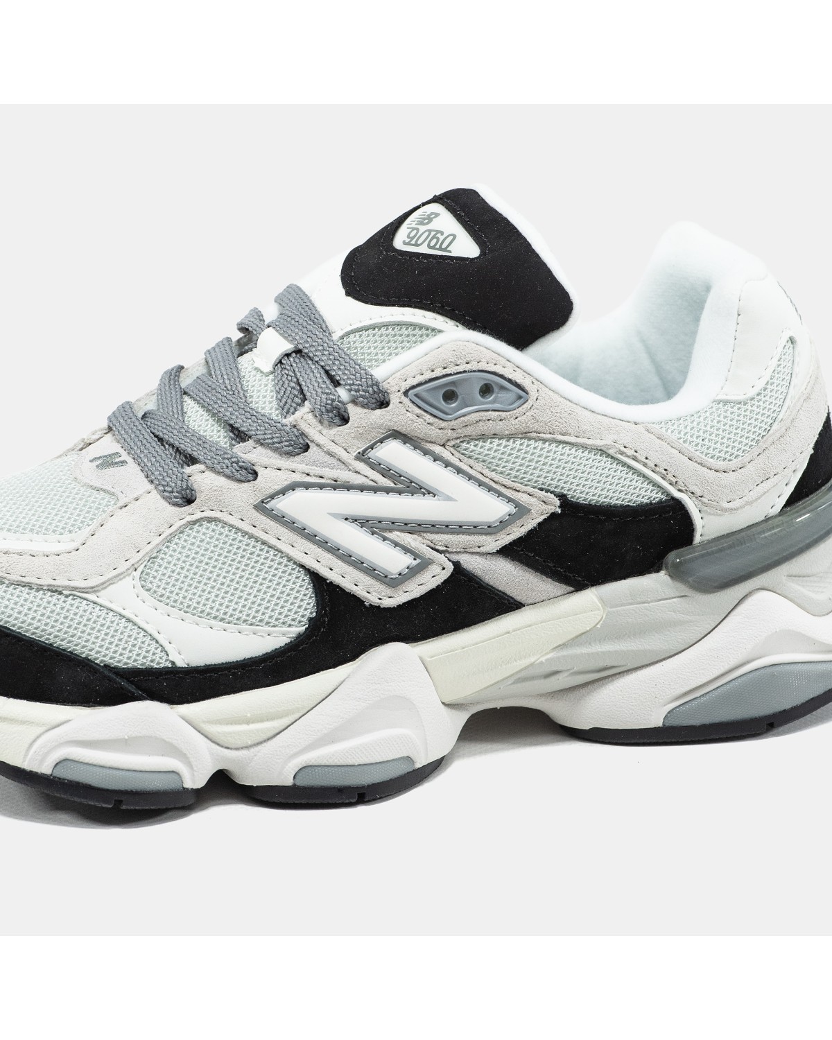 New Balance 9060 White Black
