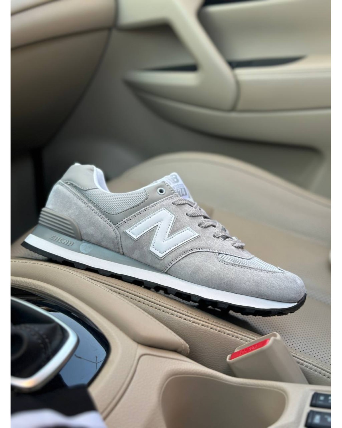 New Balance 574 Light Grey