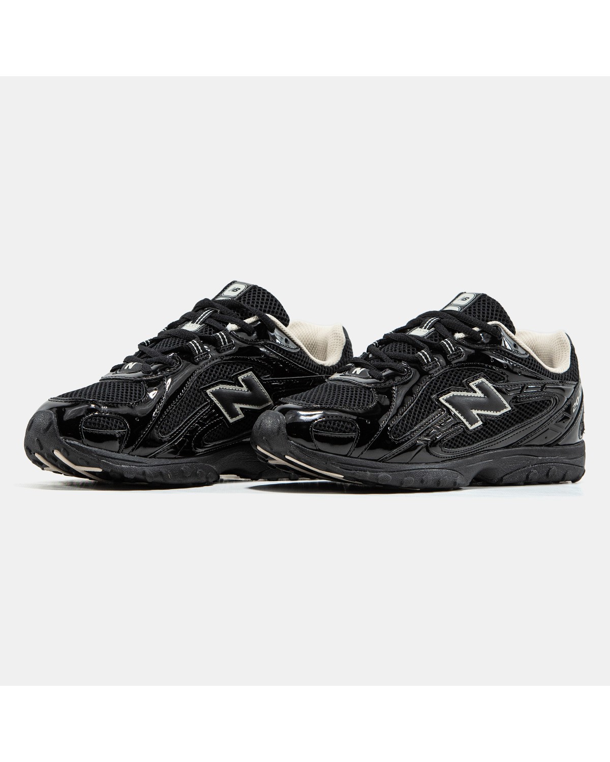 New Balance 204 L Dark