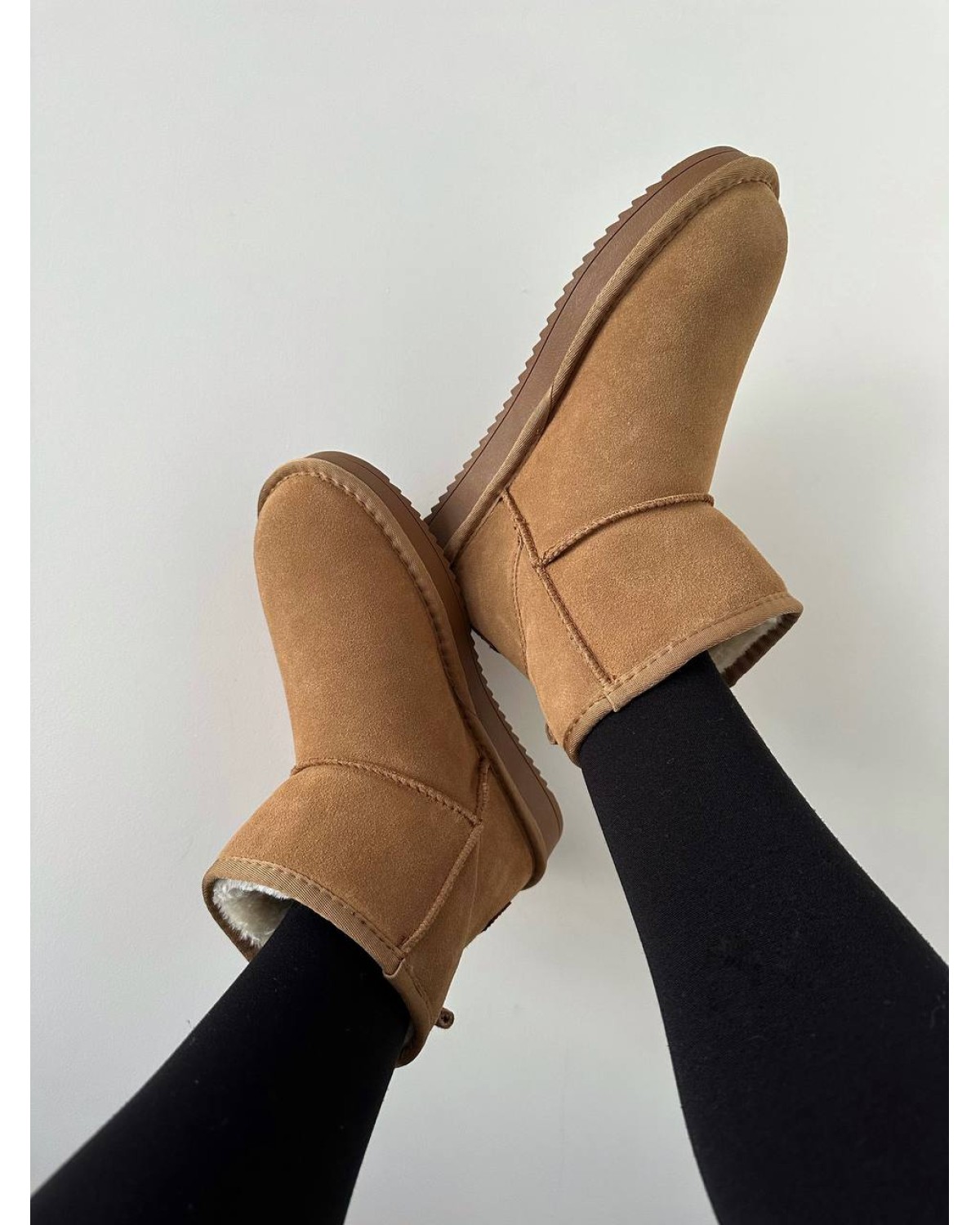 UGG Mini Ginger Suede