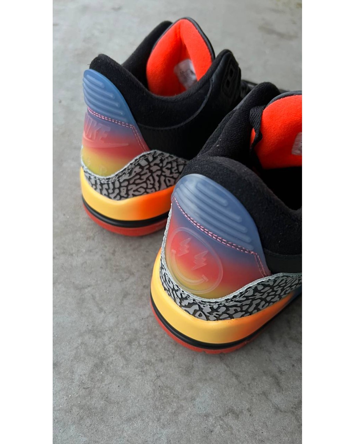 Jordan 3 x J Balvin “Medellin Sunset“