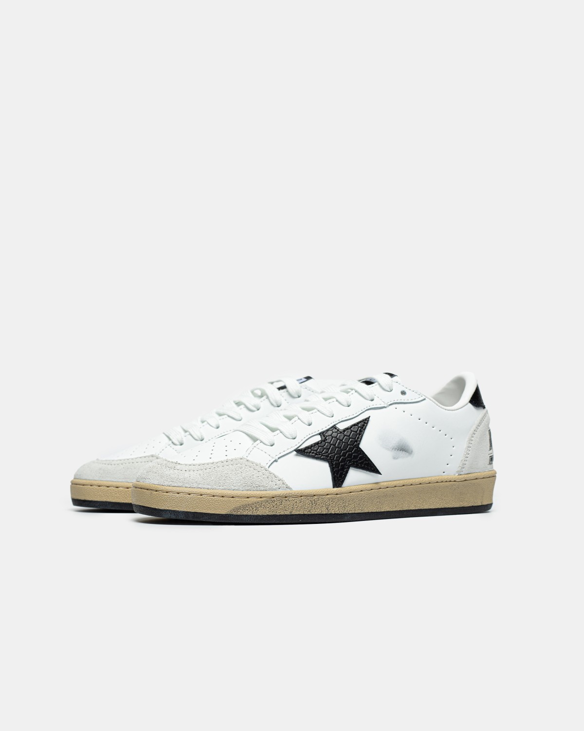 Golden Goose White