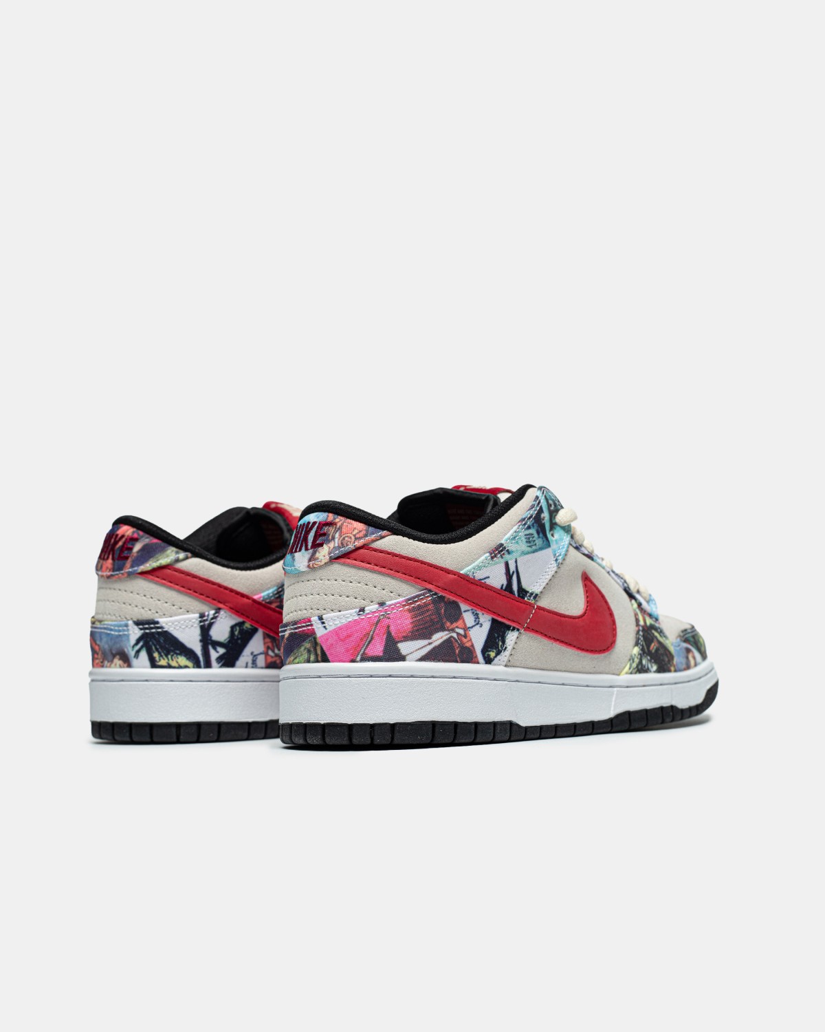 Nike SB Dunk Low Paris