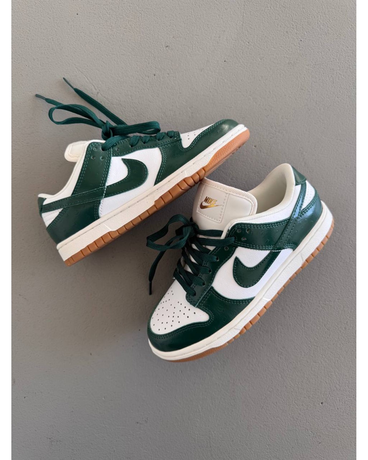 Nike SB Dunk “Green Ostrich”
