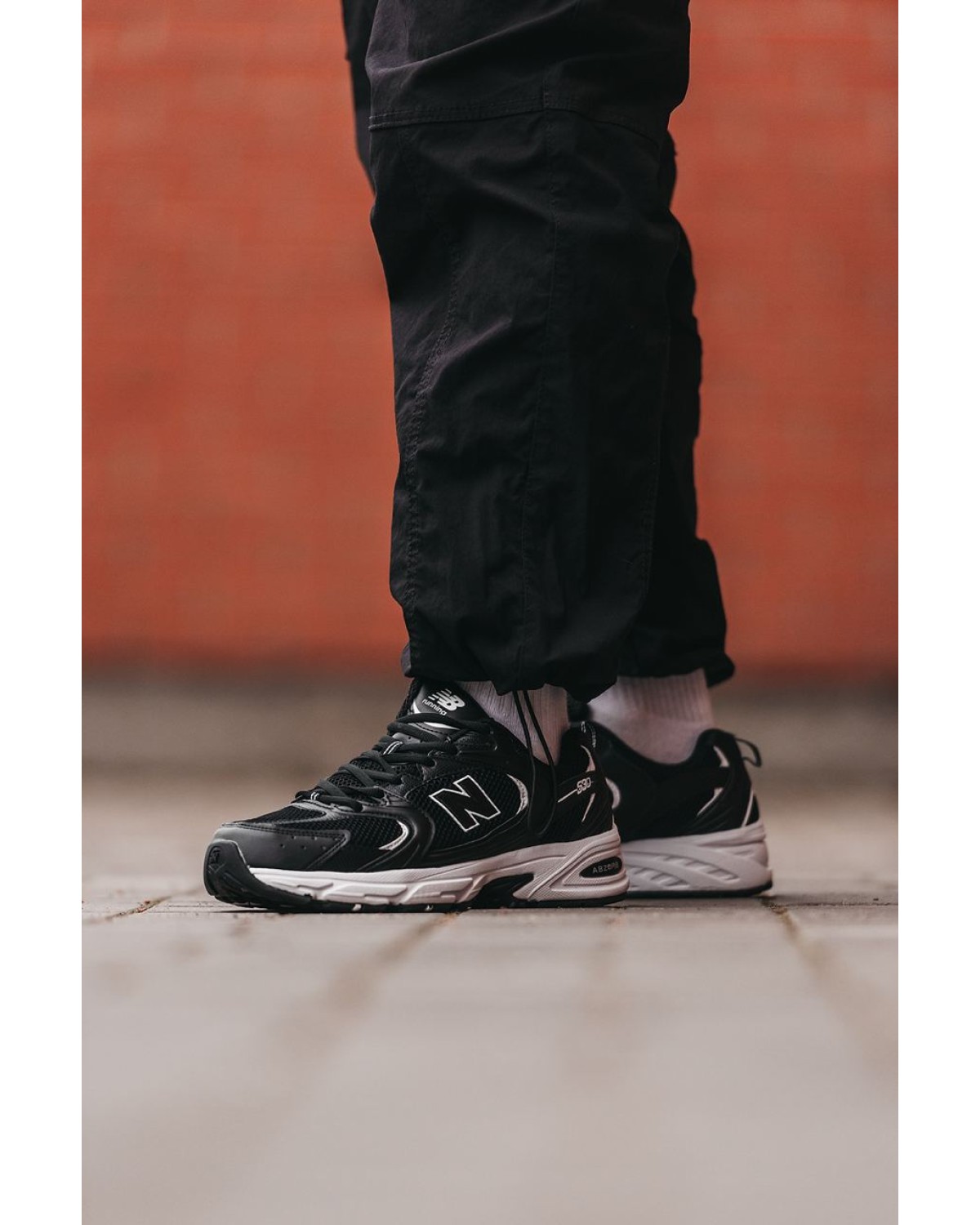 New Balance 530 Black/White