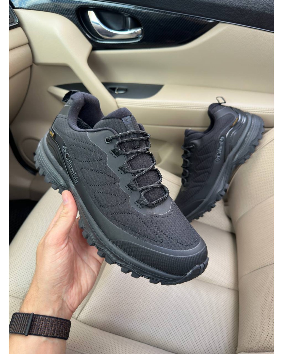 Columbia Gore-Tex Dark Grey
