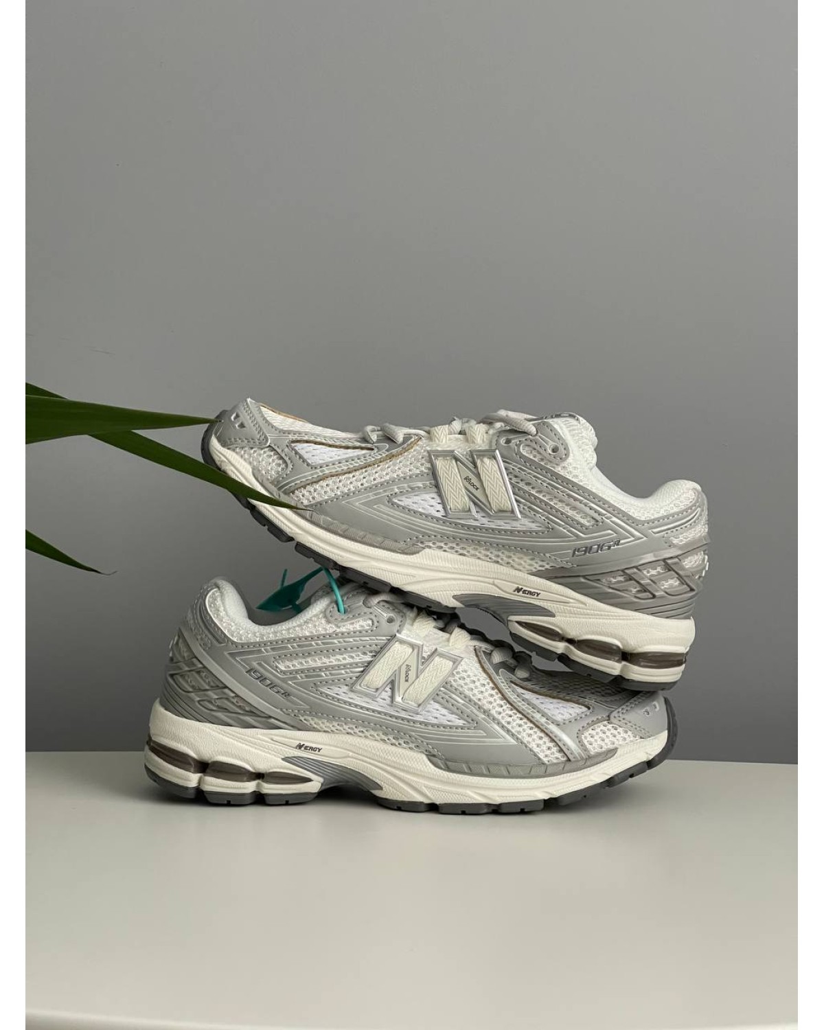 New Balance 1906D Milk