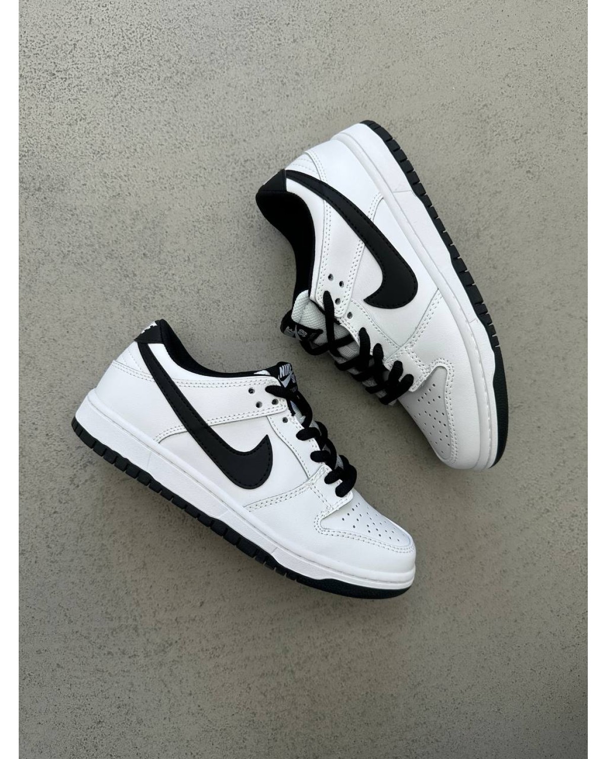 Nike SB Dunk Low White Black