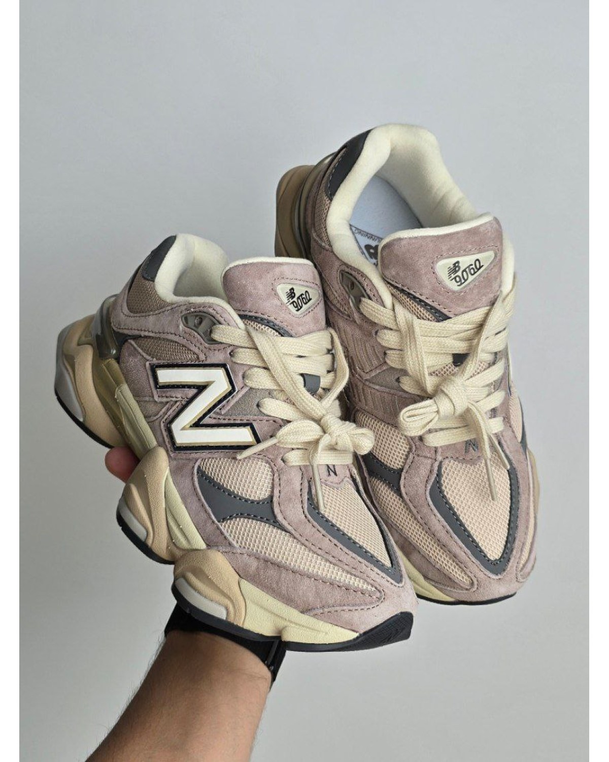 New Balance 9060 Dusty Rose