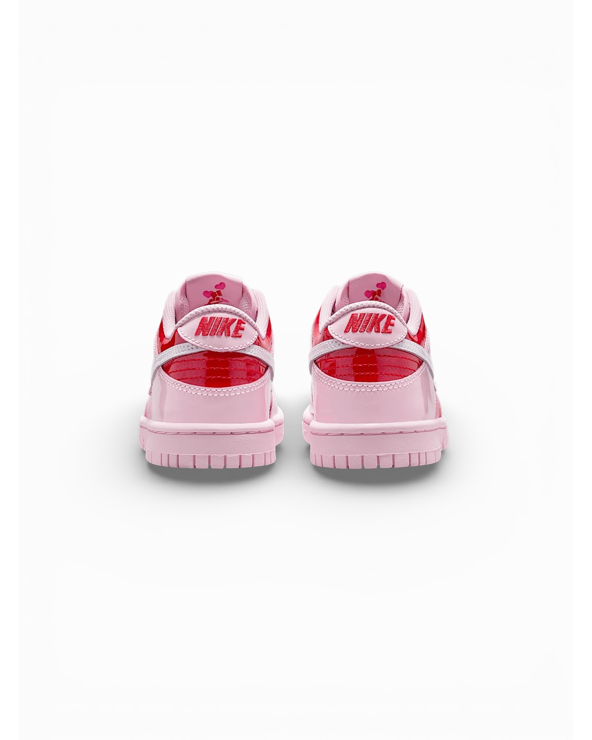Nike Dunk Low GS Valentine’s Day