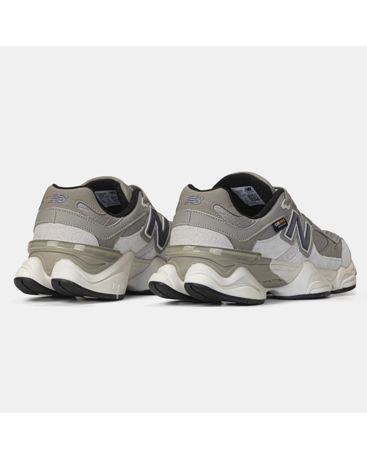 New Balance 9060 Beige New Balance 9060 Beige