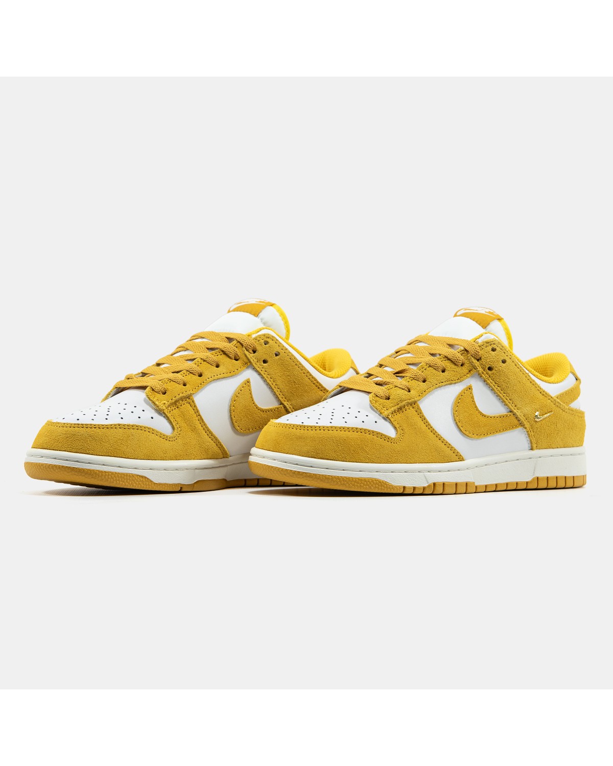 Nike SB Dunk Low