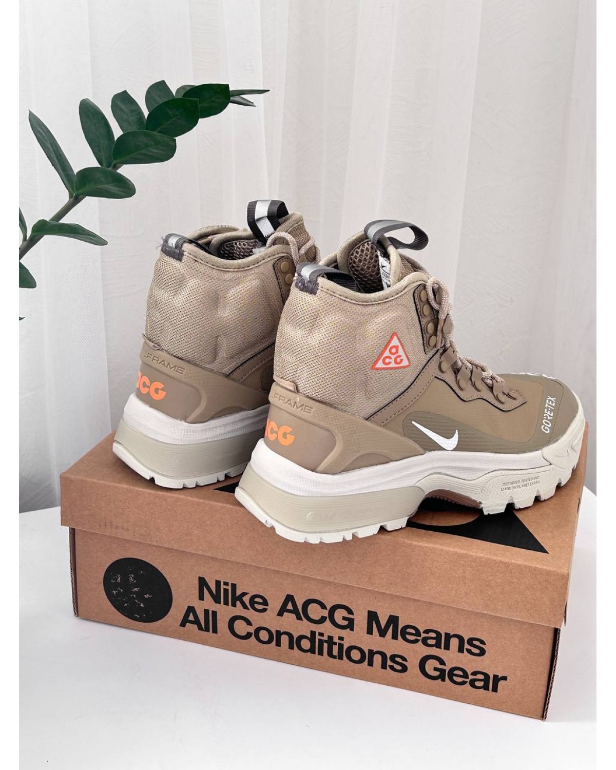 Nike ACG Air Zoom Gaiadome GTX  Beige White