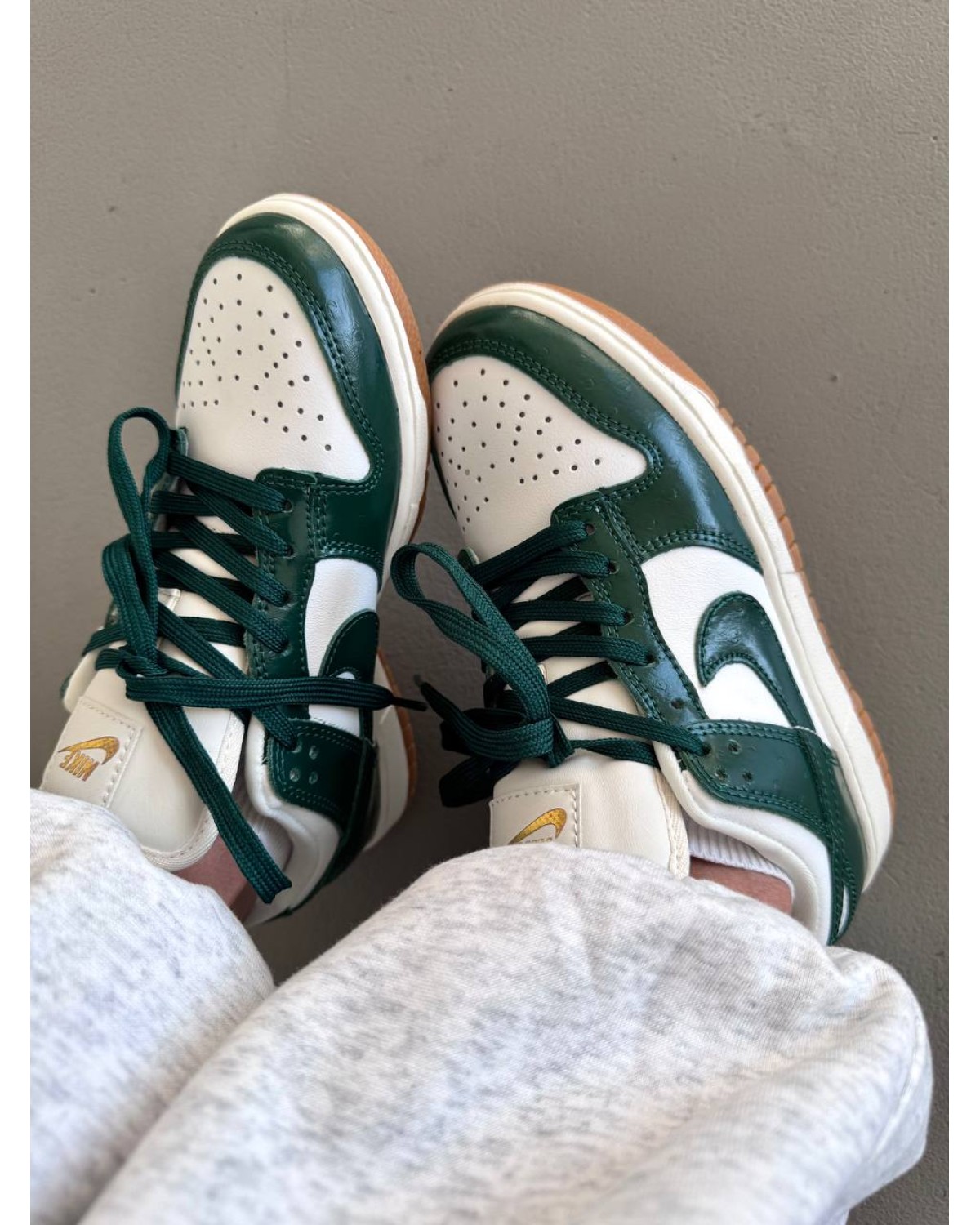 Nike SB Dunk “Green Ostrich”